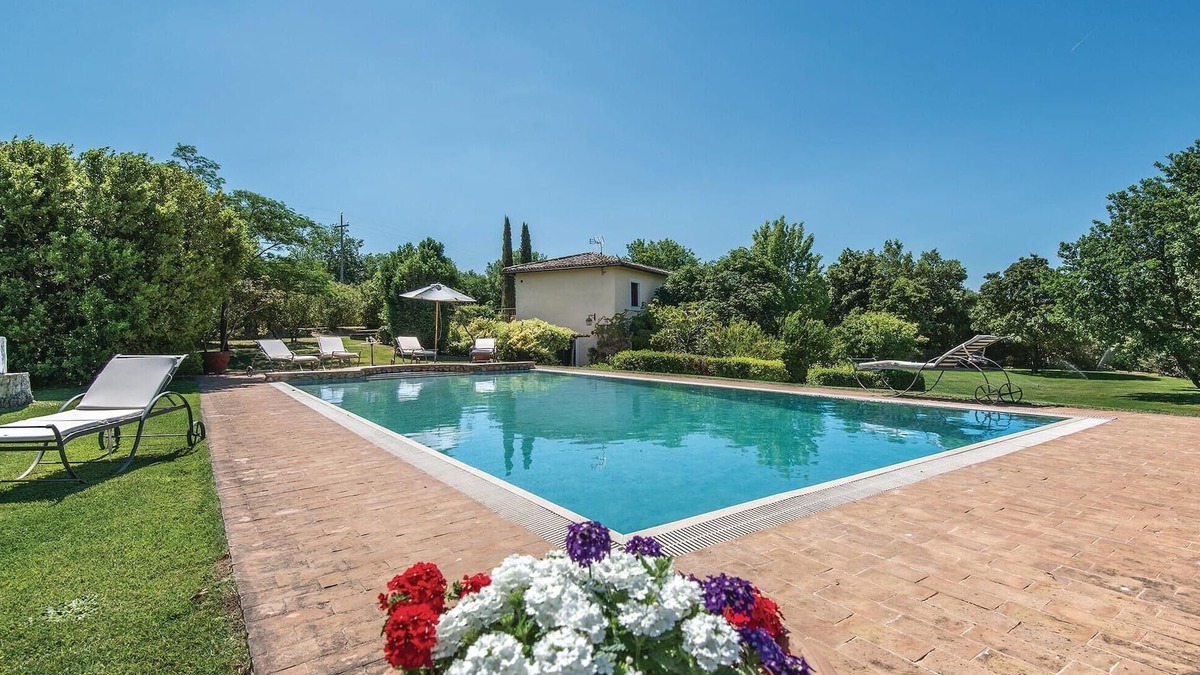Vitorchiano House | Awesome home in vitorchiano vt