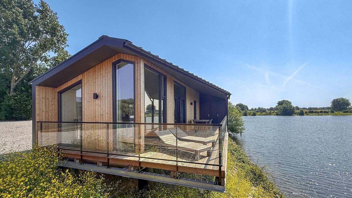 Kerkdriel House | Awesome home in Kerkdriel with WiFi