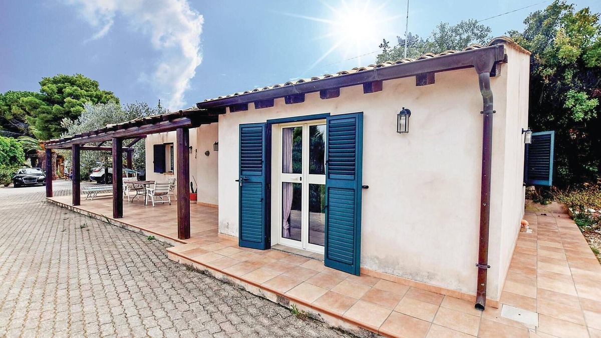 Licata House | Awesome home in Licata AG with WiFi