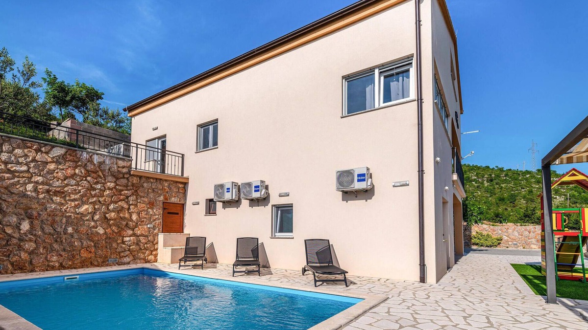 Rovanjska House | Awesome home in Modric