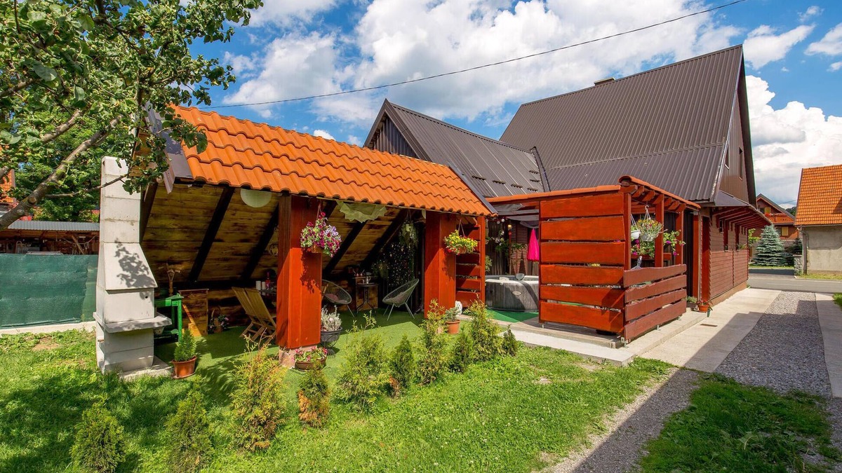 Mrkopalj House | Awesome home in Mrkopalj with sauna