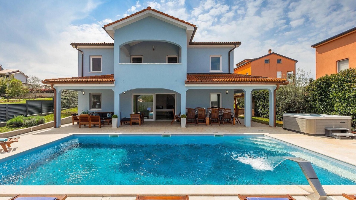 Musalez House | Awesome home in Porec with sauna