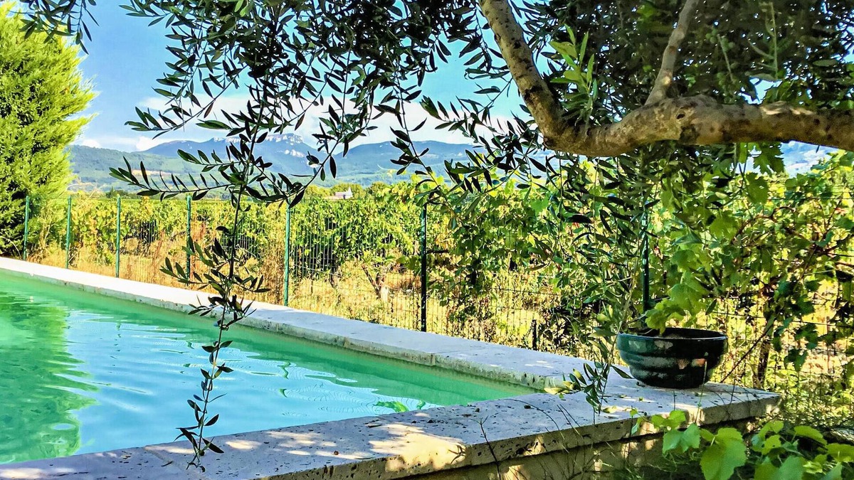 Violes House | Awesome home in Violès with WiFi
