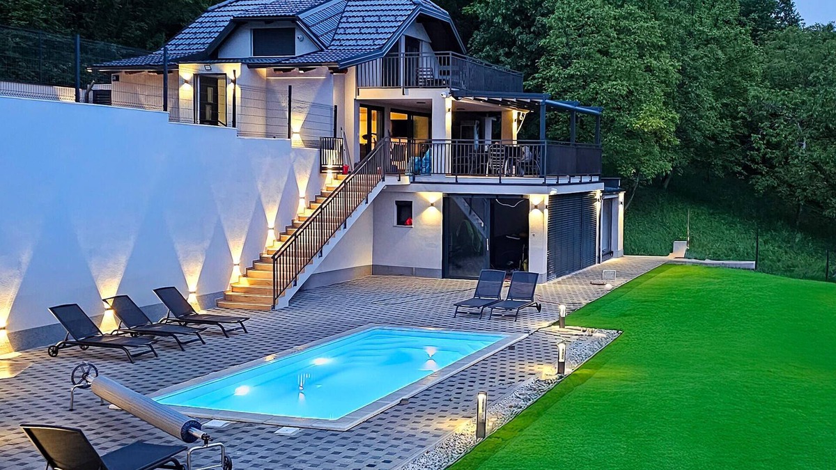 Zagreb House | Awesome home in Zagreb with sauna