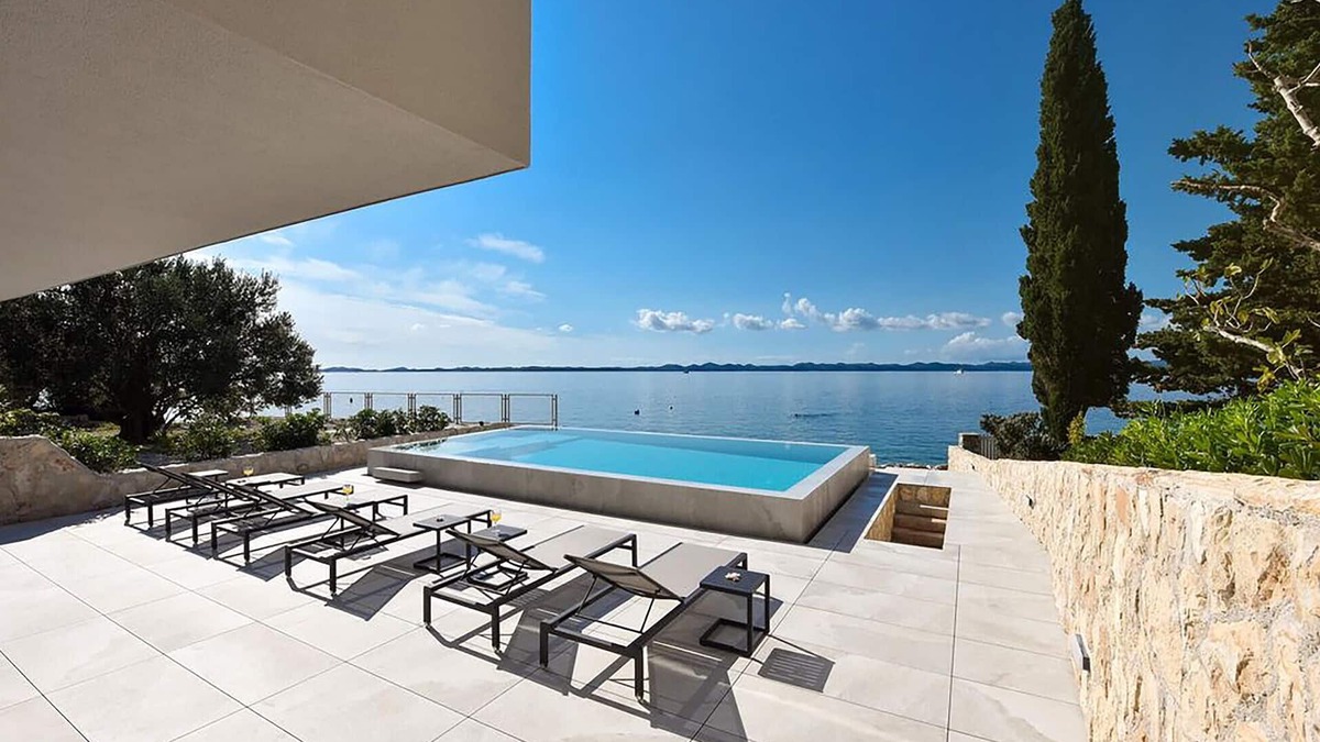 Zdrelac House | Awesome home in Zdrelac