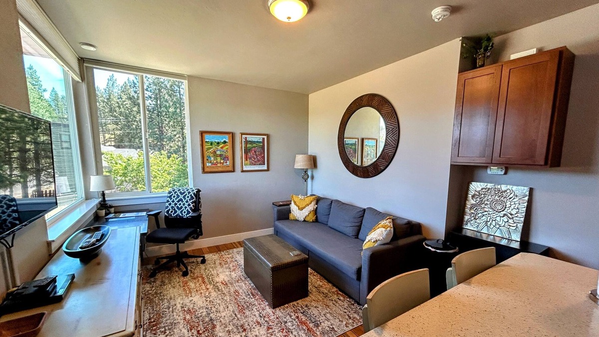 Southern Crossing House | Awesome location/place: River trail, Old Mill District, easy drive to the Mt.