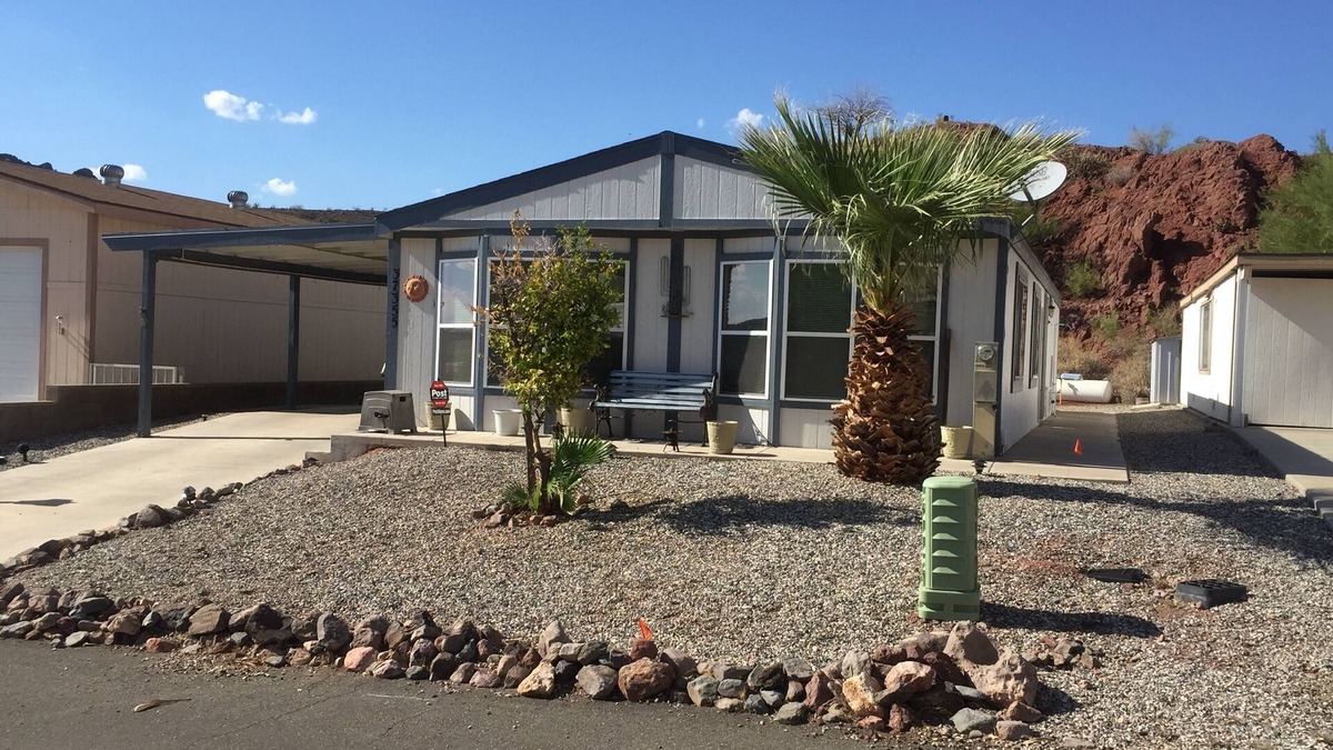 Parker Strip House | Awesome LONG TERM Snowbird Rental Spacious 2 Bedroom 2 Bath Mobilehome