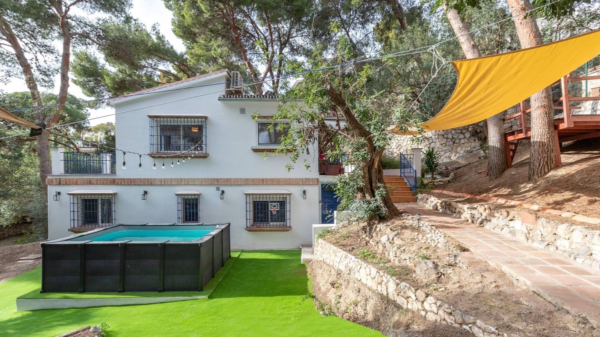 Pinares de San Anton House | AXARQUÍA - Wonderful country house with above ground pool and Free WiFi