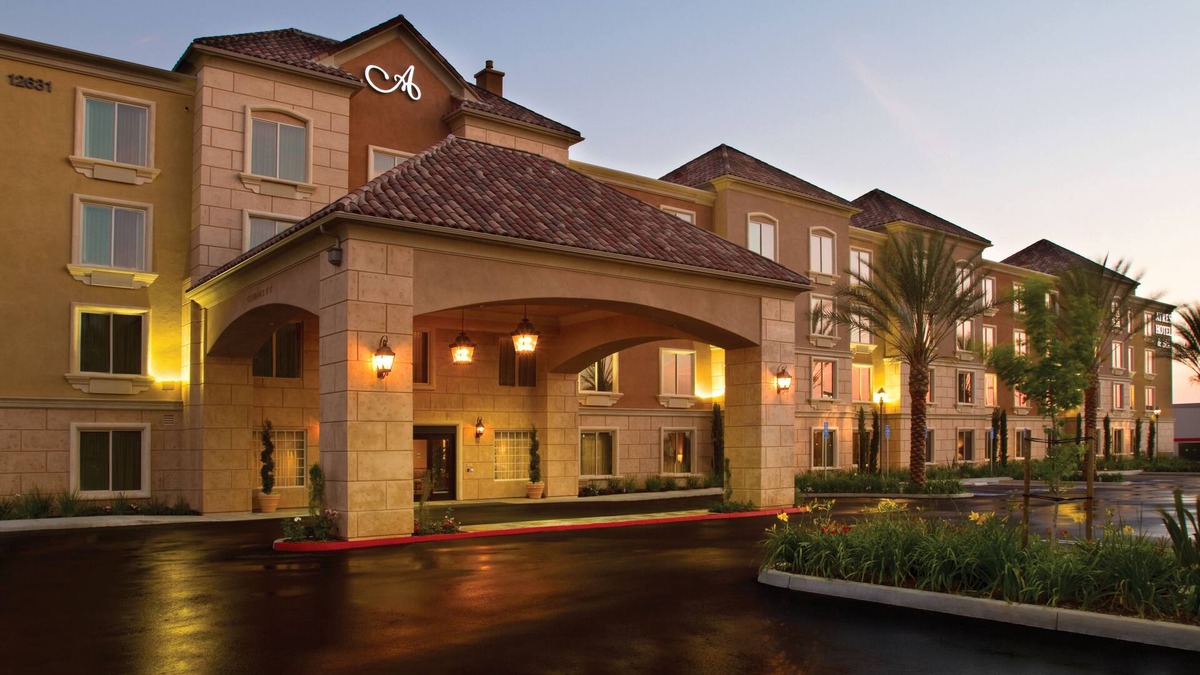 Moreno Valley Hotel | Ayres Hotel & Spa Moreno Valley