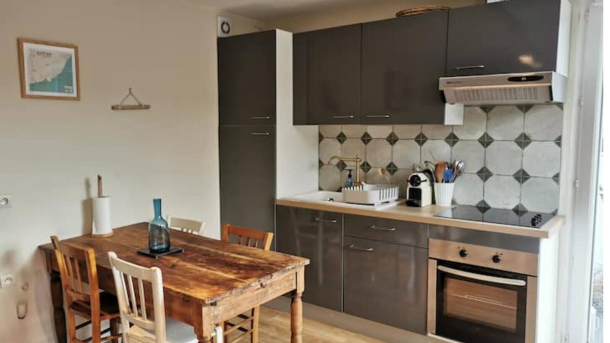 Ascain House | Azkendantza Logement &caravane Insolite,8'plage
