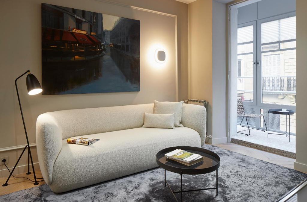 Old Town Apartment | Azoka Suite by FeelFree Rentals