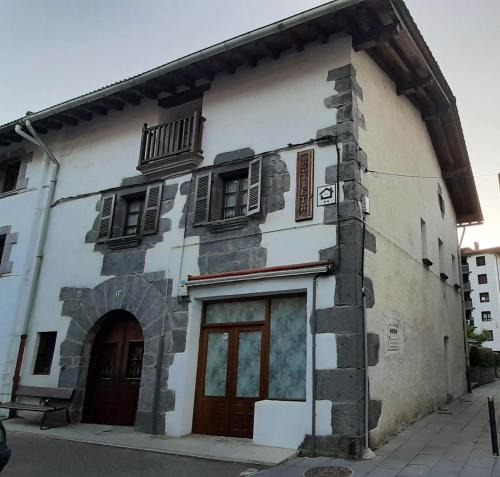 Leitza House | AZTIETA CASA RURAL