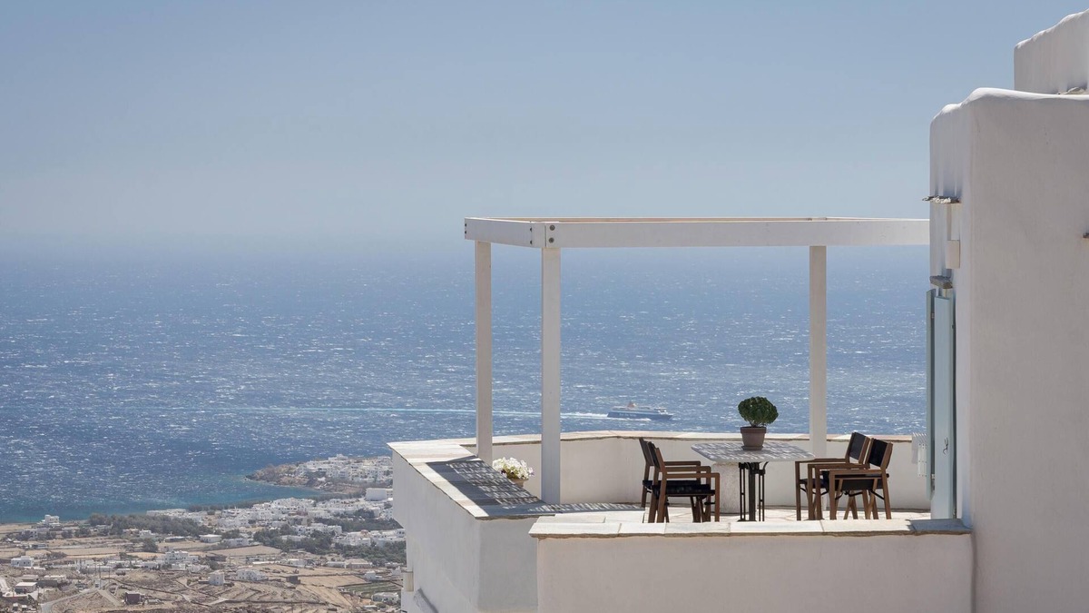 Tinos Town Apartment | Azure 1 by Morfes Luxury Apartments