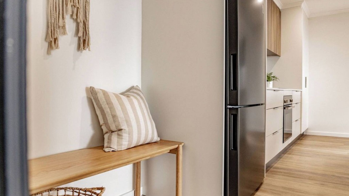 Bicheno Apartment | Azure Retreat - Spacious & Convenient