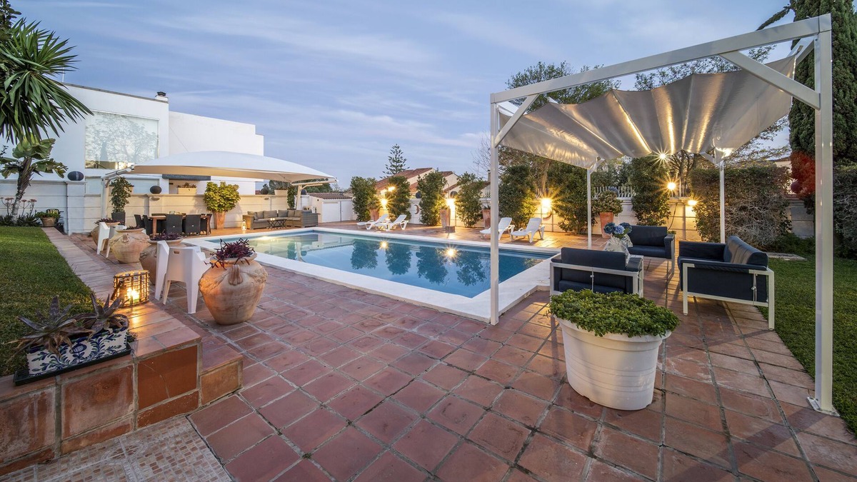 Tomares House | B&B Arena Sevilla