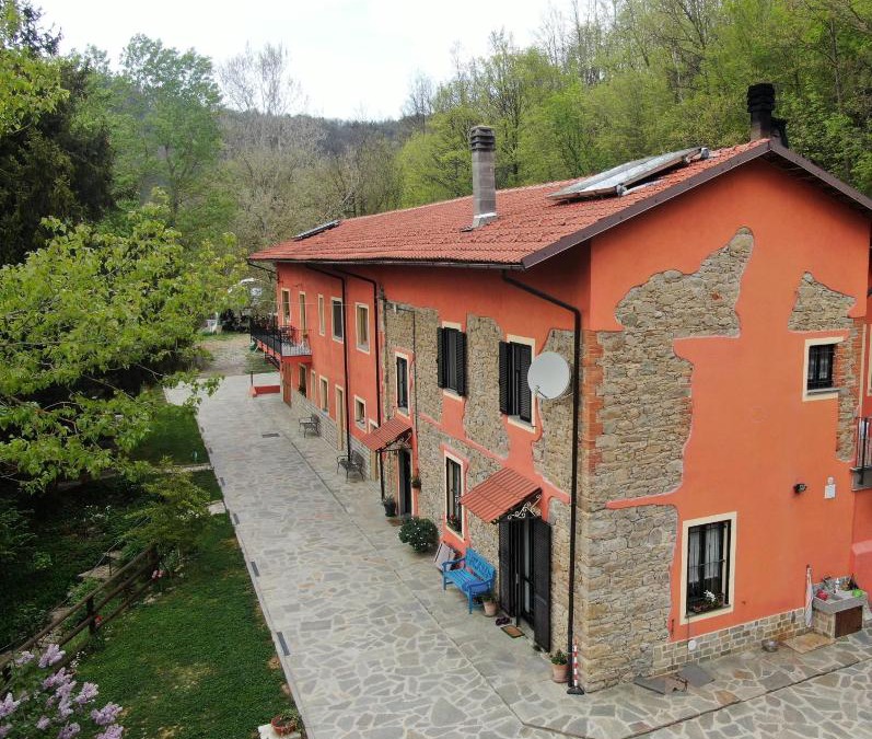 Sale delle Langhe Bed & Breakfast | B&B Cascina Grattinera