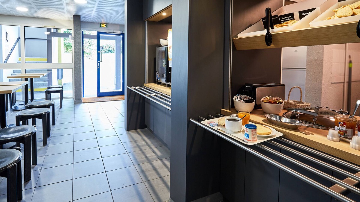 La Glacerie Hotel | B&B HOTEL Cherbourg