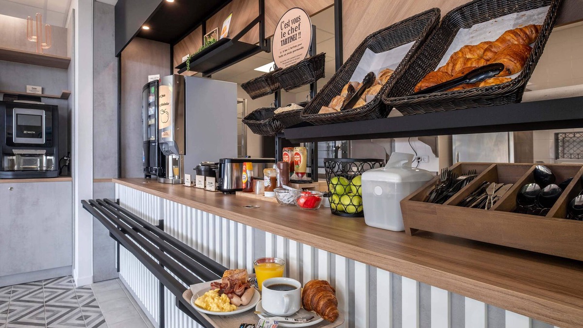 Saintes Hotel | B&B HOTEL Saintes