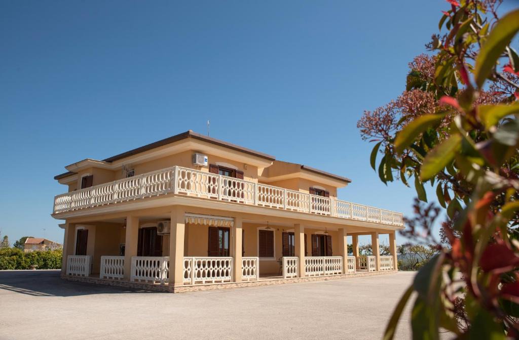 Racalmuto Bed & Breakfast | B&B La Terrazza Degli Scrittori