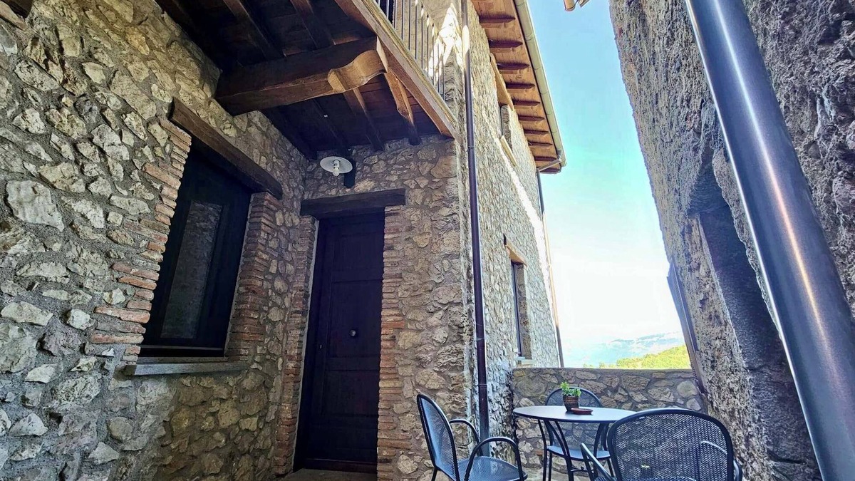 Pescorocchiano Bed & Breakfast | B&B Leofreni Natura