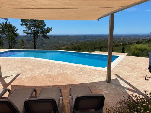 Alferce Bed & Breakfast | B&B Quinta O Ninho