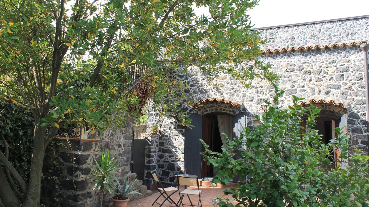 Milo Bed & Breakfast | B&B Villa Loriana