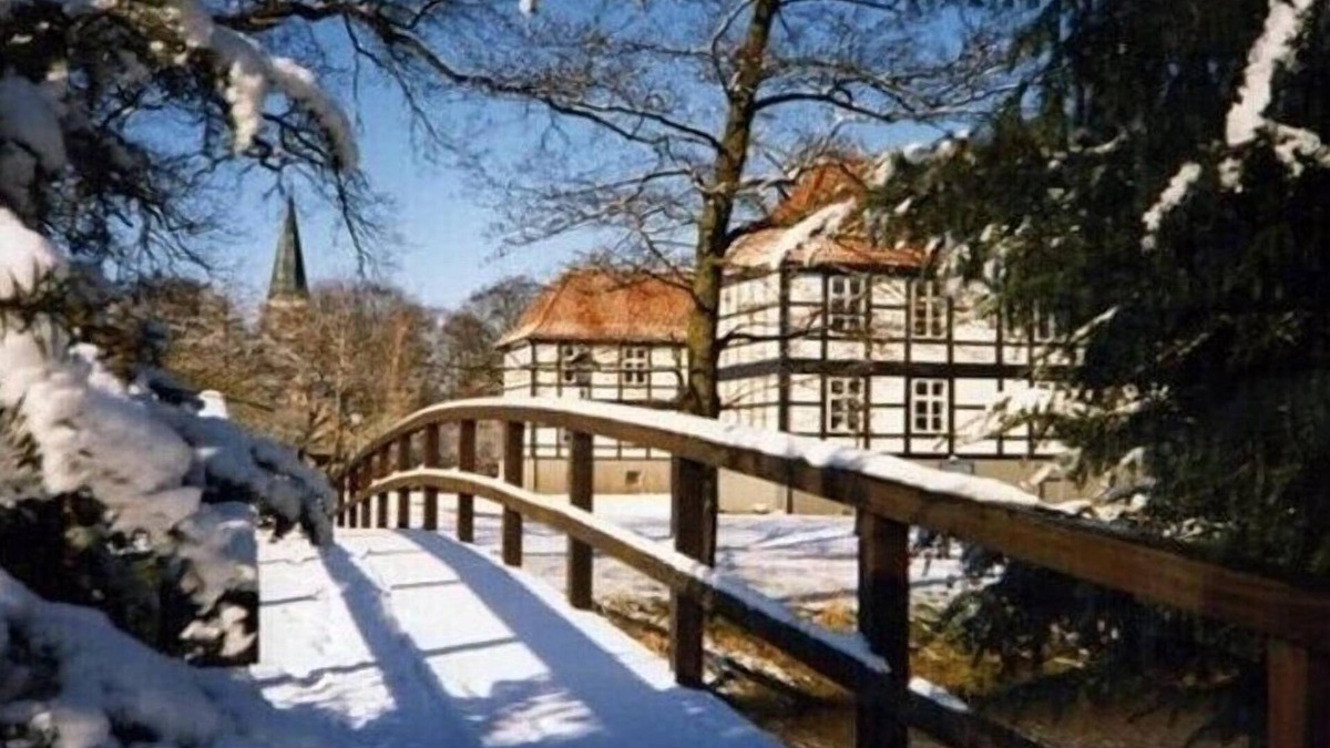 Harpstedt House | "B" High seat Comfortable holiday residence