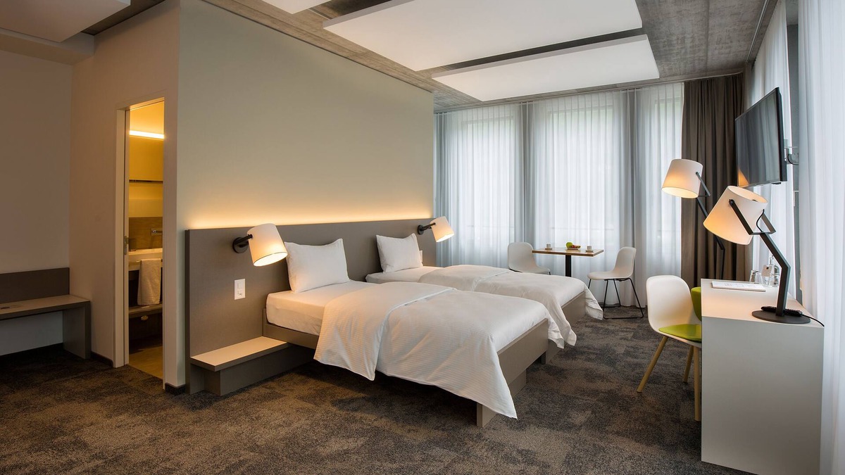 Landquart Hotel | b smart motel Landquart