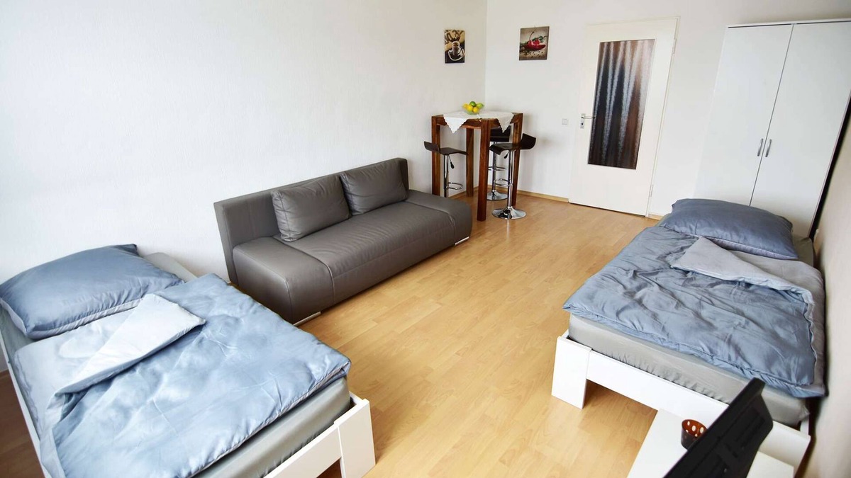 Refrath Apartment | B05 Studio Apartment Bergisch Gladbach