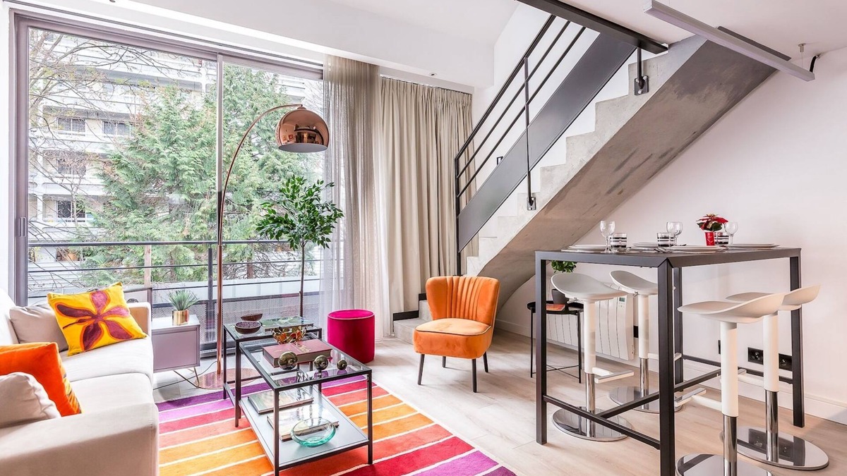 15th Arrondissement Apartment | B4 Loft Duplex 175Blo-Paris Convention