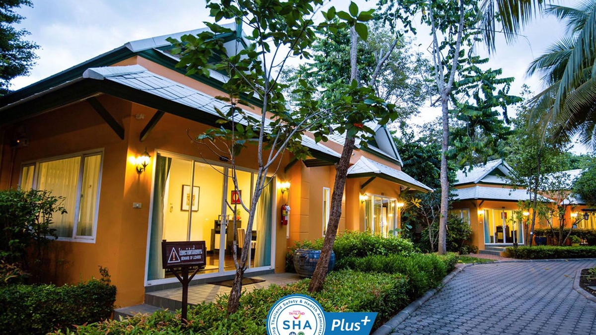 Amphawa Hotel | Baan Amphawa Resort & Spa