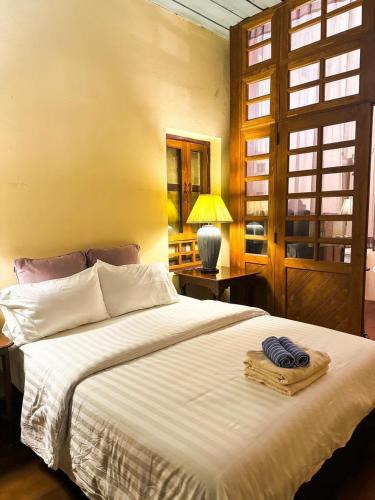 Sop Tui Bed & Breakfast | Baan Phraya Suren บ้านพระยาสุเรนทร์