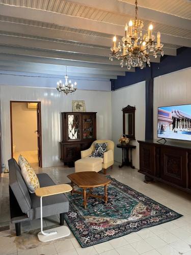 Khlong Chak Phra Apartment | Baan Saen Saran residence