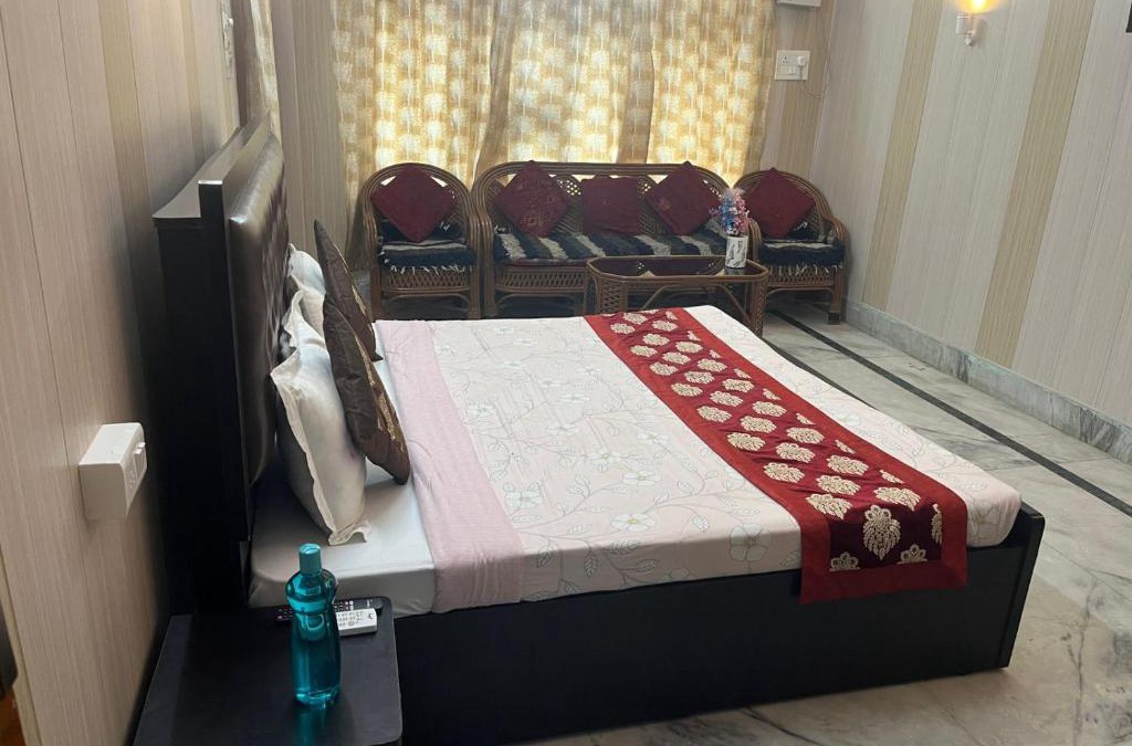 Varanasi Hotel | Baba Paying Guest House