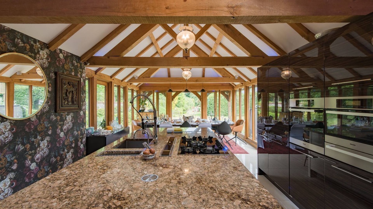 Stuppington Other | Bacchus - a holiday let that sleeps 20 guests in 7 bedrooms