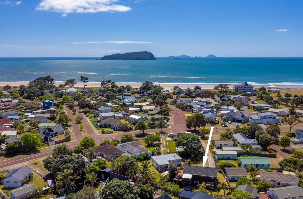 Pauanui House | Bach on Boulevard - Pauanui Holiday Home