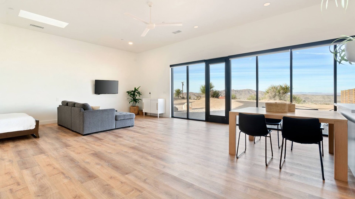 Joshua Tree House | ✨ Back Haus - Views, Dark Skies and Fire Pit! ✨