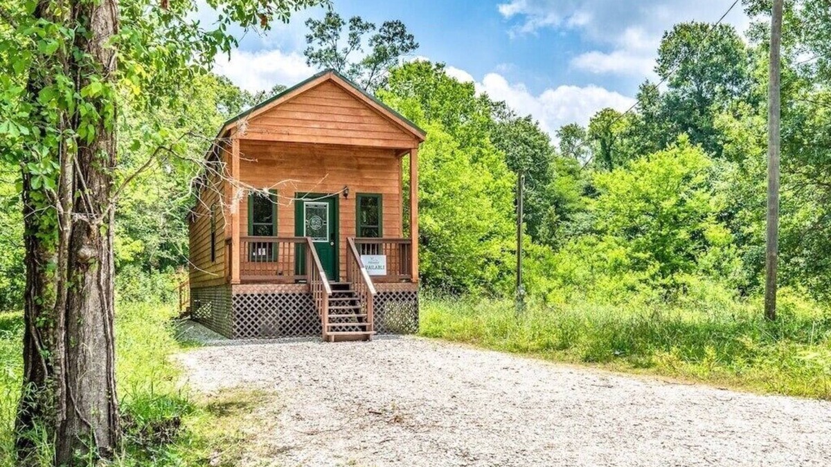 Cleveland Cabin | Back To Nature Living In A Beautiful Tiny Home