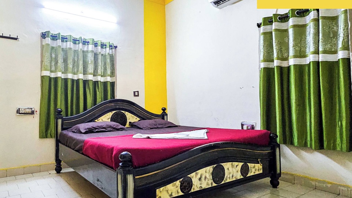 Visakhapatnam House | "Bacpack Monkey Homestay – Your Cozy Adventure Hub!"