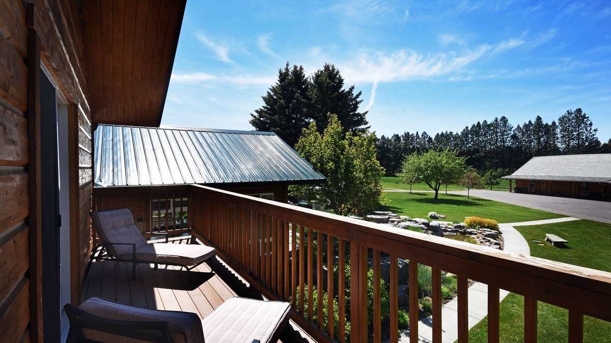 Columbia Falls Bed & Breakfast | Bad Rock Bed and Breakfast Inn