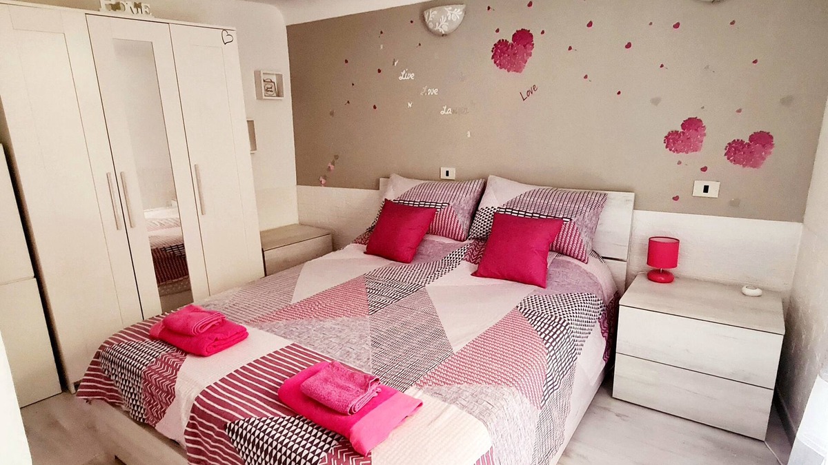 Badalucco Apartment | Badalucco 10 km from sea and mountain