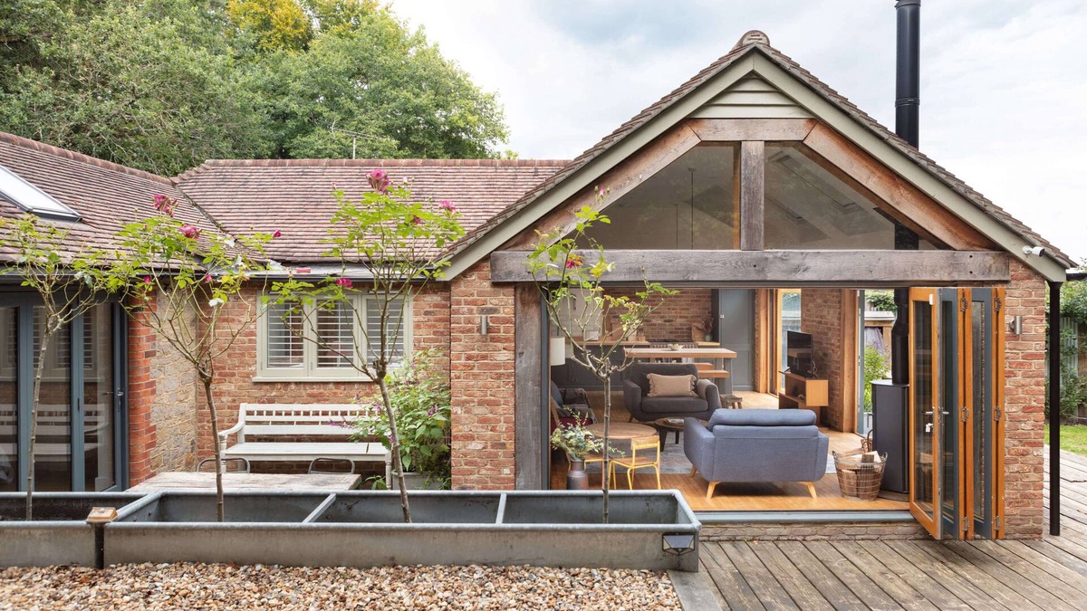 Pulborough House | Badgers Cottage - a peaceful retreat in the South Downs