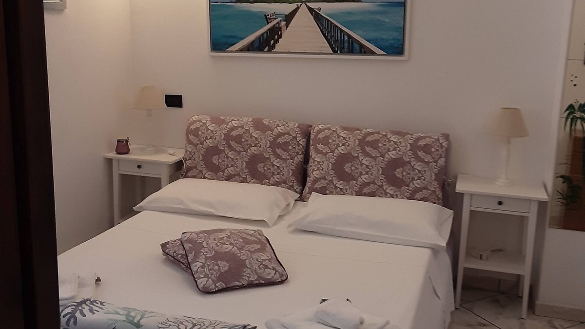 Marina Di Camerota Apartment | BAIA-LUNA APARTMENTS. room. 2