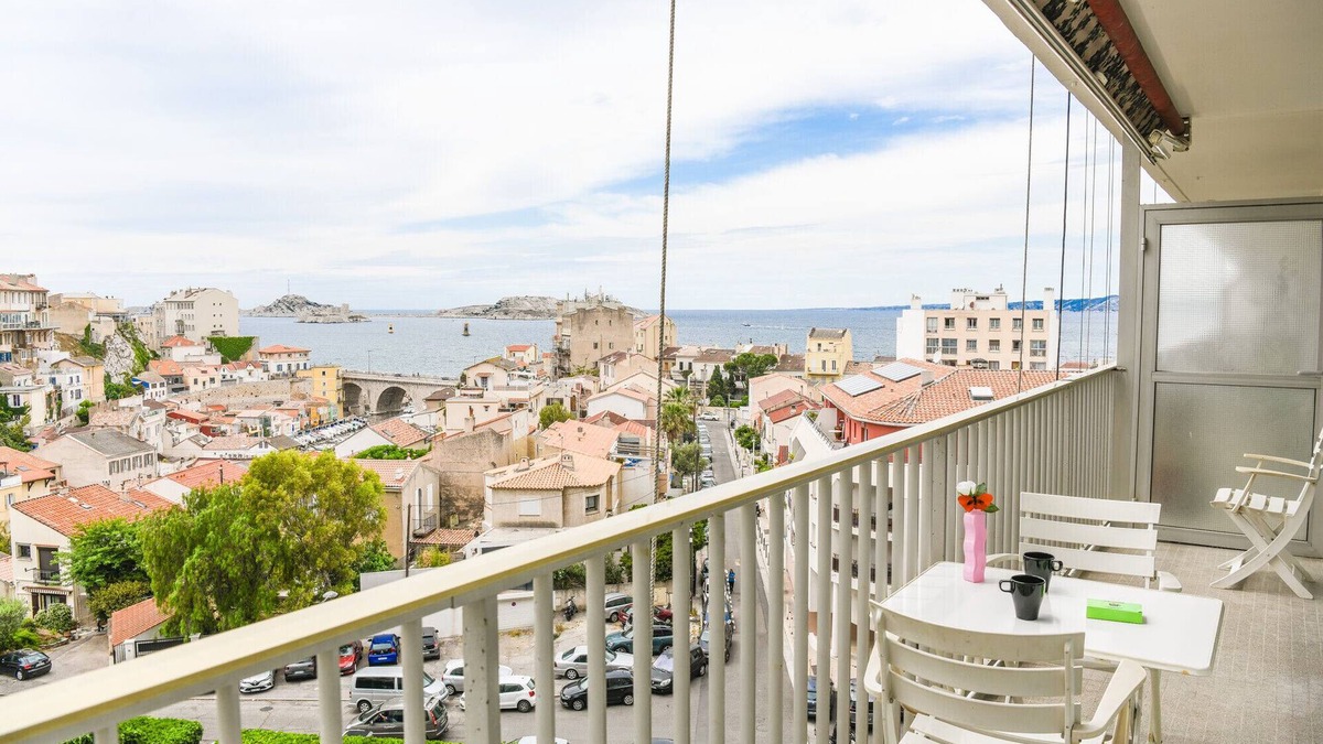 Endoume Apartment | Bail mobilité - Balcon et vue splendide sur la mer