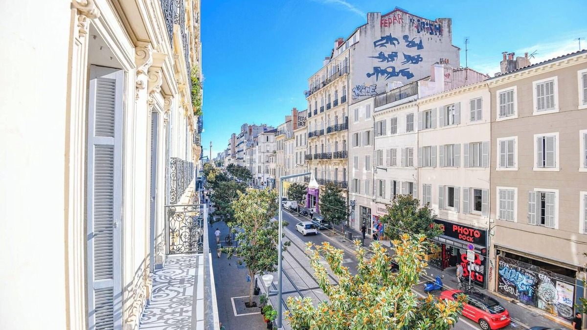 6th Arrondissement Apartment | Bail mobilité - Le Rome - Appart standing 2 ch