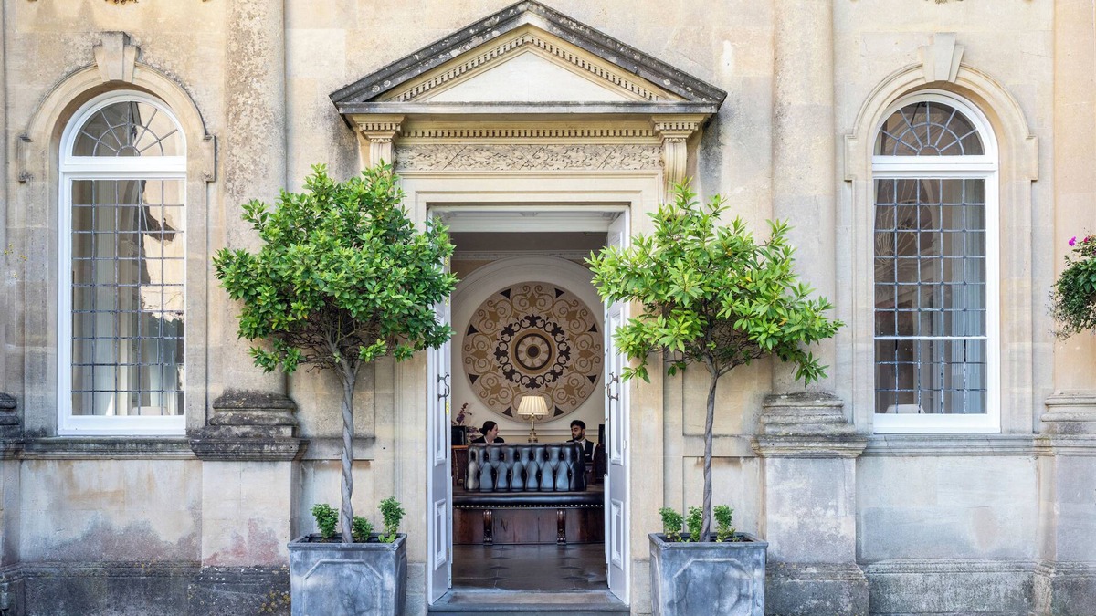 Bath Hotel | Bailbrook House
