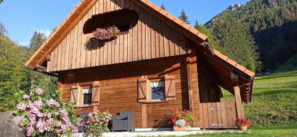 Malborghetto Valbruna Ski Chalet | BAITA CIUET
