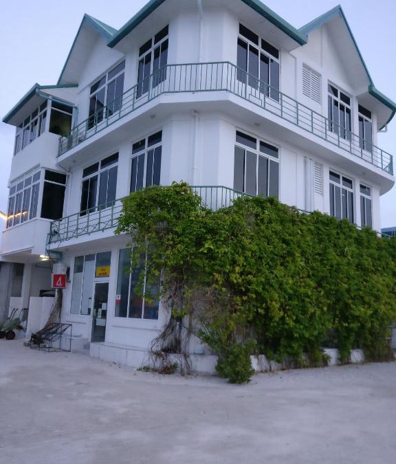 Dhaandhoo Bed & Breakfast | Baivaru Guesthouse