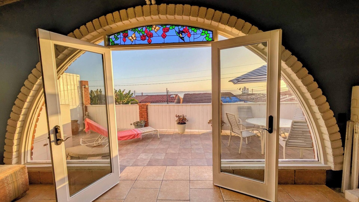 La Joya House | Baja Malibu Beach house - epic surf, pet and family friendly