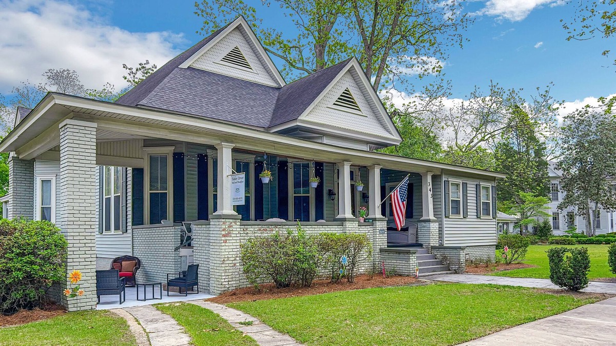Eufaula Bed & Breakfast | Baker Street Bed and Breakfast